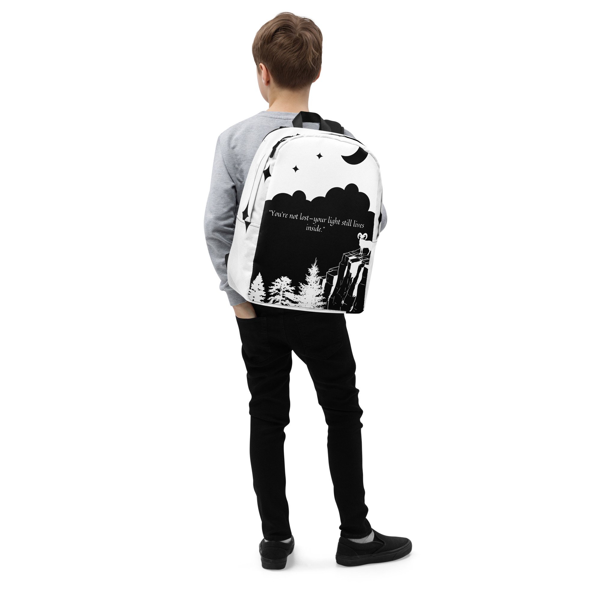 Minimalist Backpack - Gambar 9