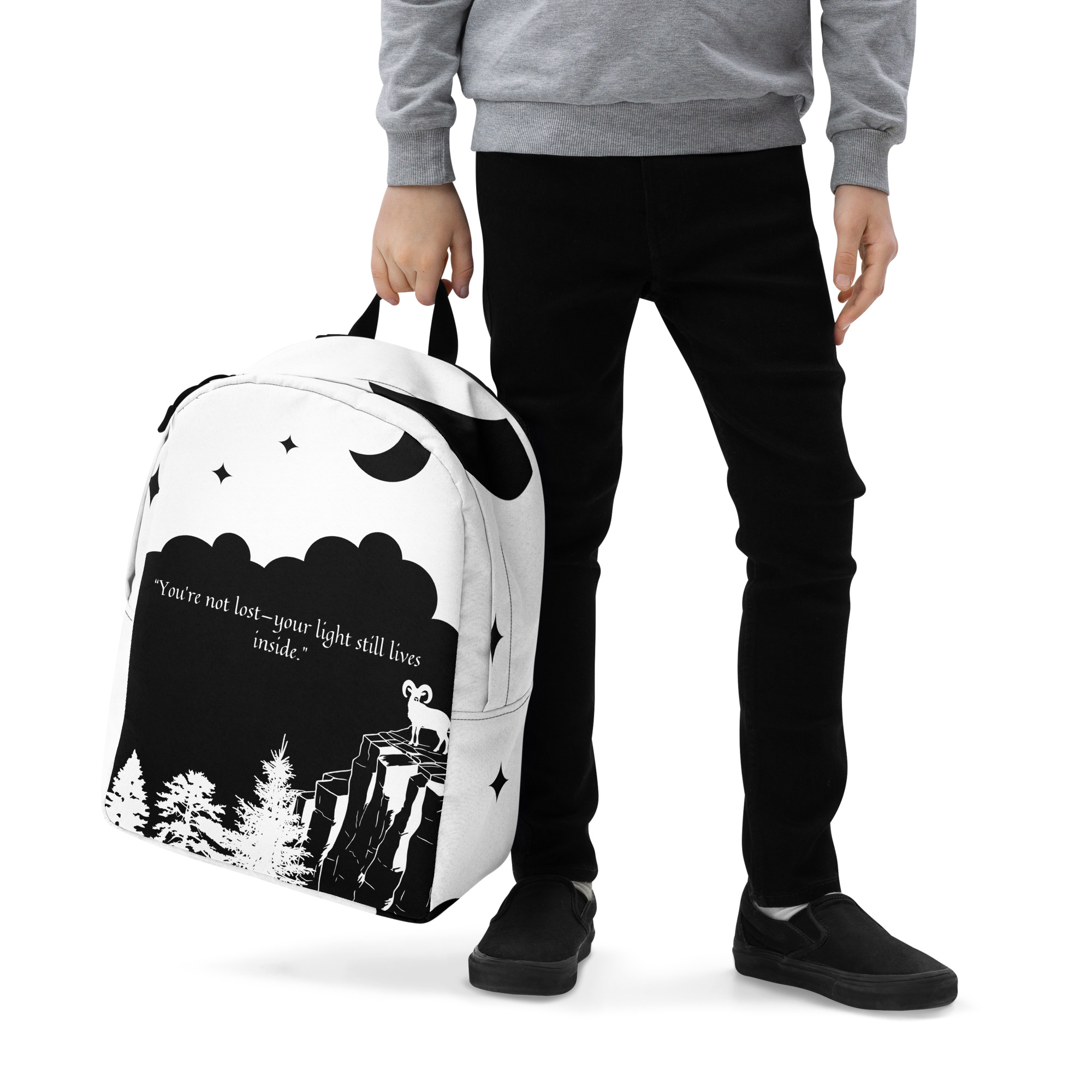 Minimalist Backpack - Gambar 11